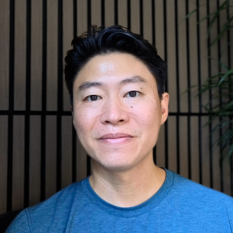 Philip Deng Headshot 2025